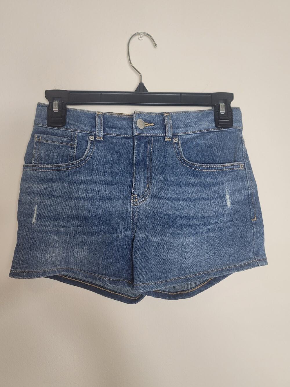 Levi’s Signature Girls Denim Shorts Size 12 Adjustable Waist Blue 3” Inseam